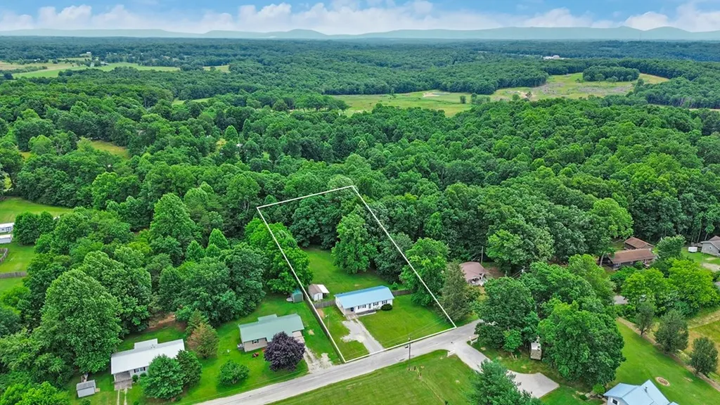 111 Meadow Creek Drive Crossville TN 38572