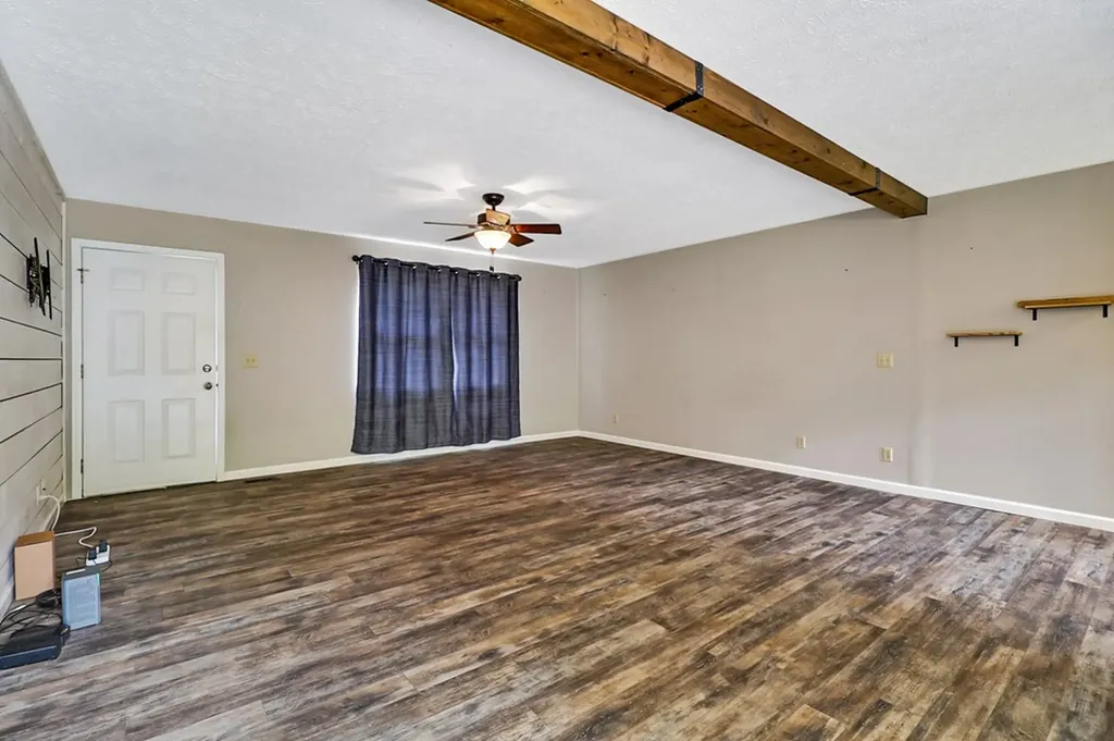111 Meadow Creek Drive Crossville TN 38572