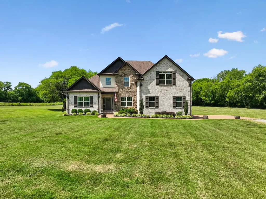 3930 3930 Big Springs Road Lebanon TN 37090