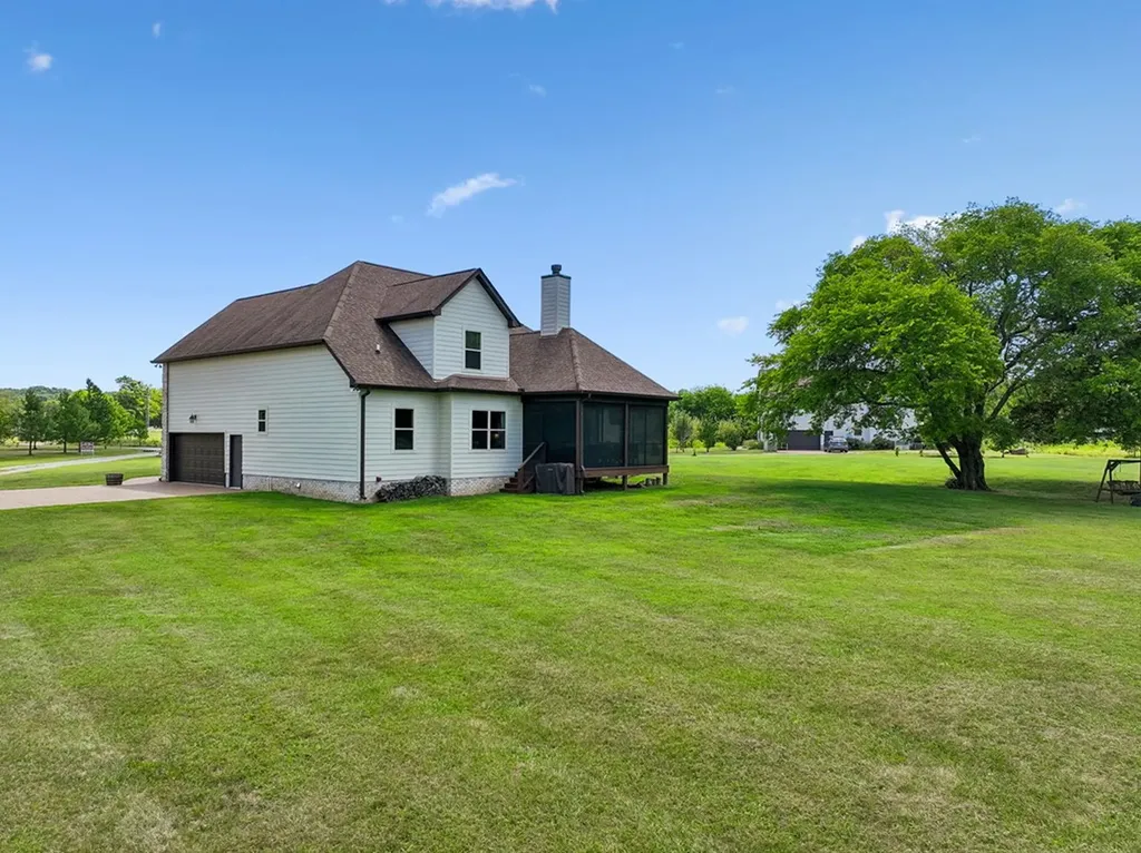 3930 3930 Big Springs Road Lebanon TN 37090