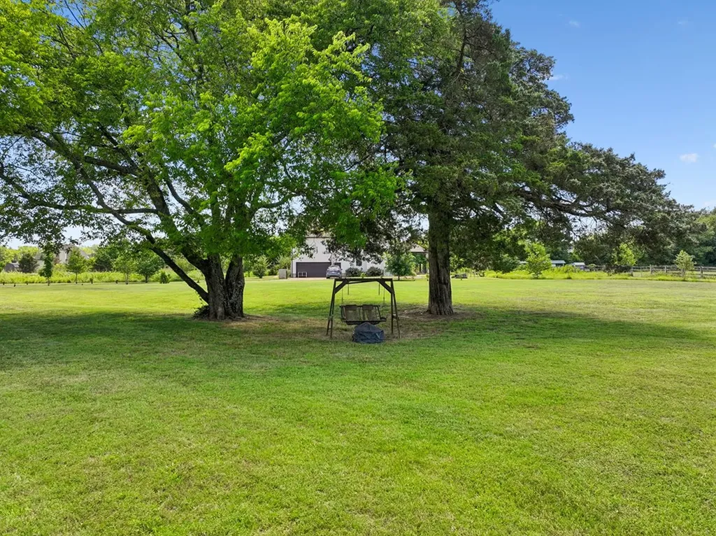 3930 3930 Big Springs Road Lebanon TN 37090
