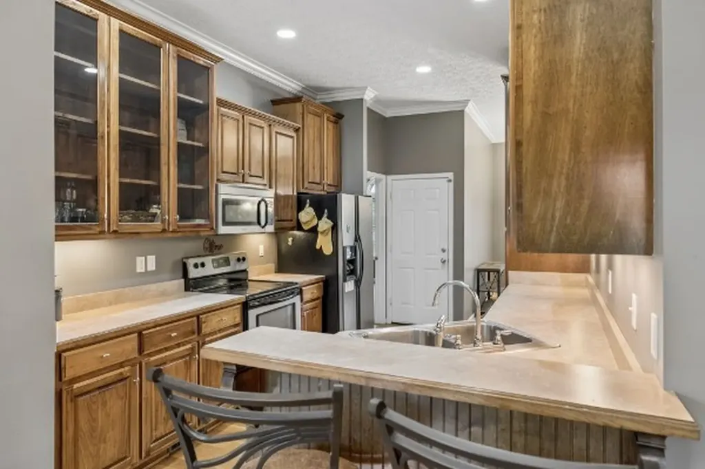 112 Kelly Lane Lafayette TN 37083