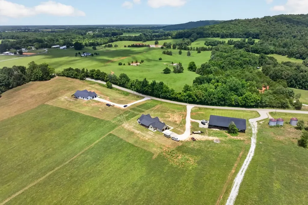 4169 Gum Springs Mountain Road Sparta TN 38583