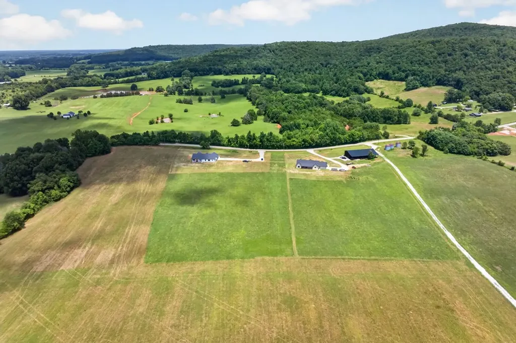 4169 Gum Springs Mountain Road Sparta TN 38583