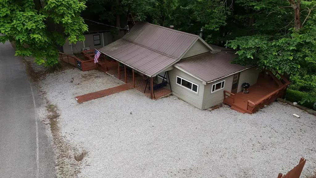 450 Cedar Hill Road Celina TN 38551