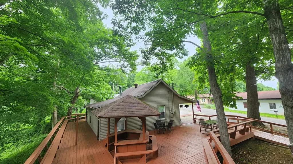 450 Cedar Hill Road Celina TN 38551