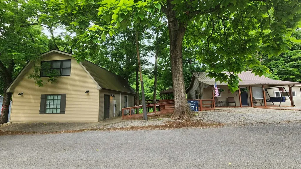 450 Cedar Hill Road Celina TN 38551