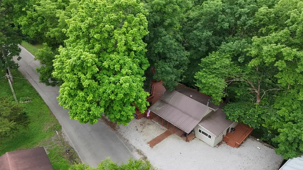 450 Cedar Hill Road Celina TN 38551