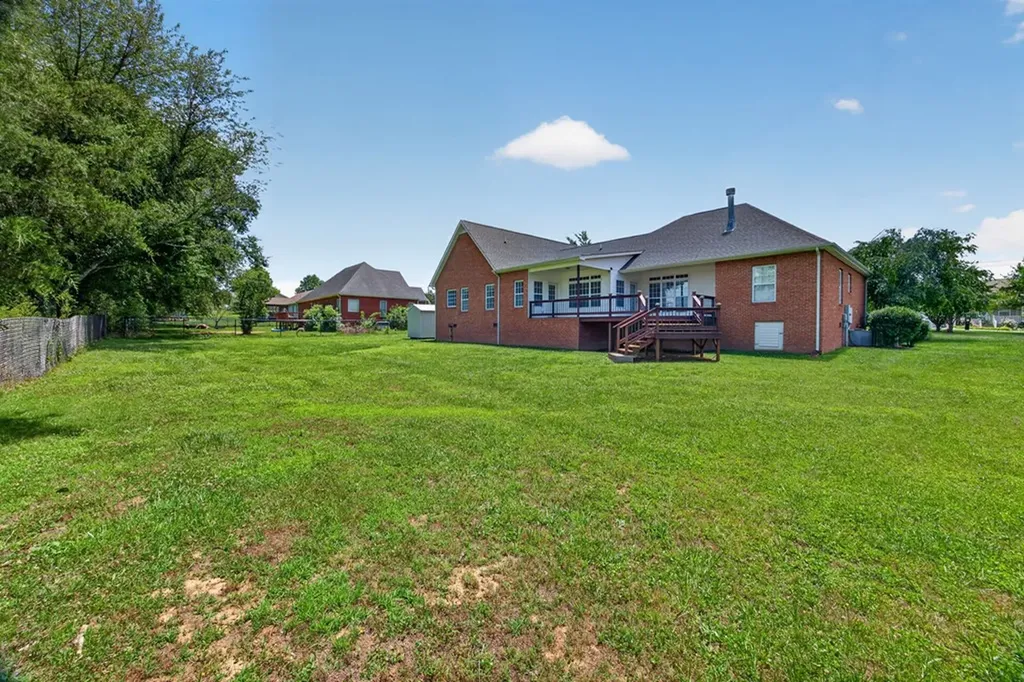 198 Imperial Drive Sparta TN 38583
