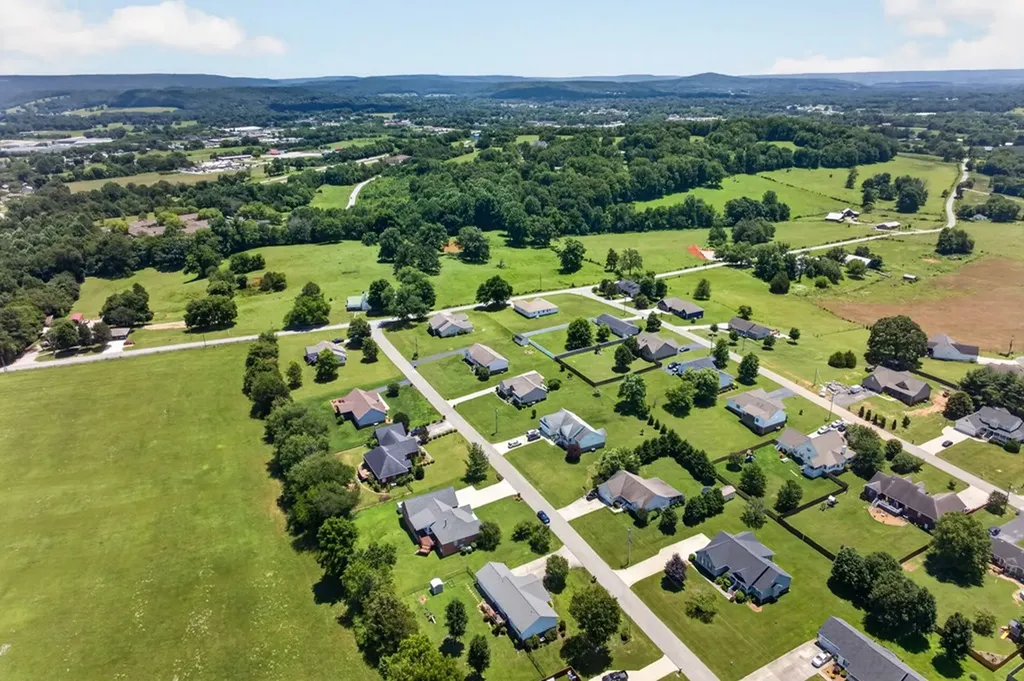 198 Imperial Drive Sparta TN 38583