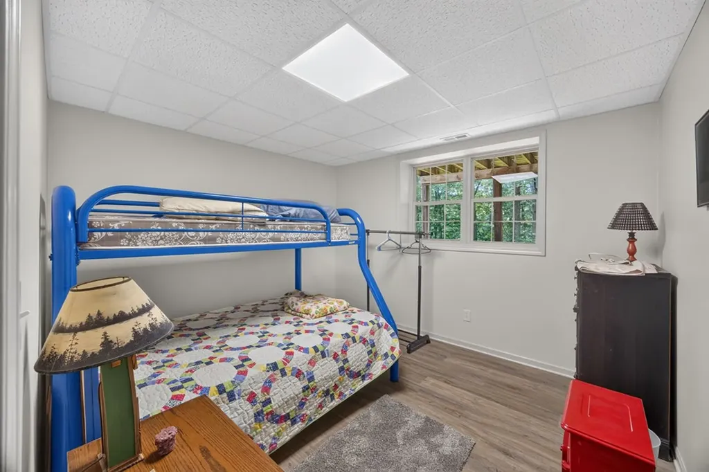 510 Tuscarora Circle Byrdstown TN 38549