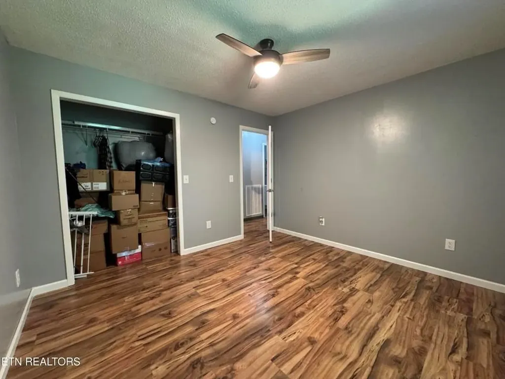 125 Walnut Lane Oneida TN 37841