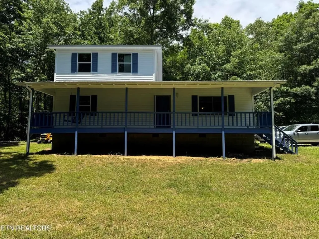 125 Walnut Lane Oneida TN 37841
