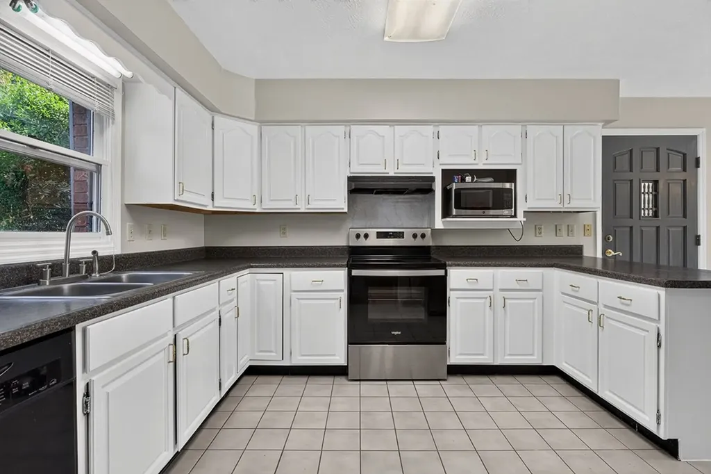 657 Tennessee Drive Livingston TN 38570
