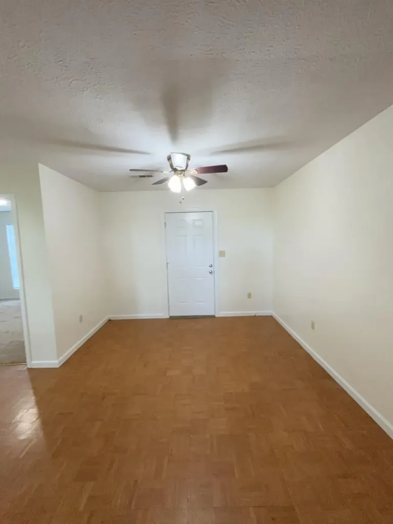 80 Bybee Woods Dr Unit 2 Mcminnville TN 37110
