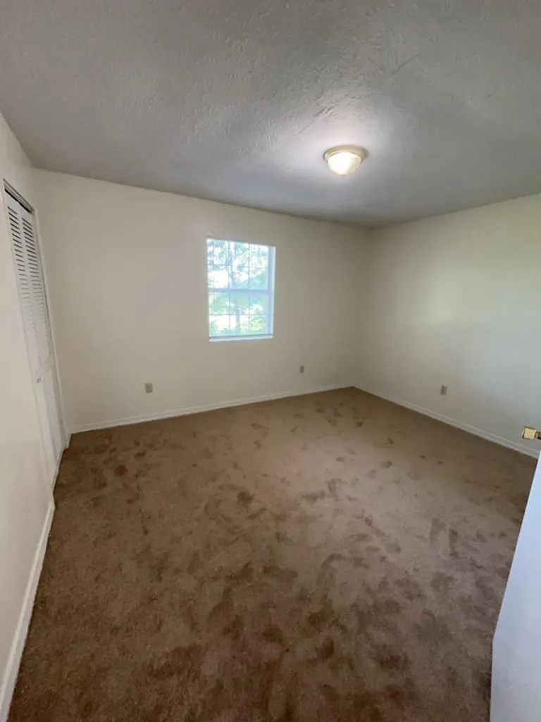 80 Bybee Woods Dr Unit 2 Mcminnville TN 37110