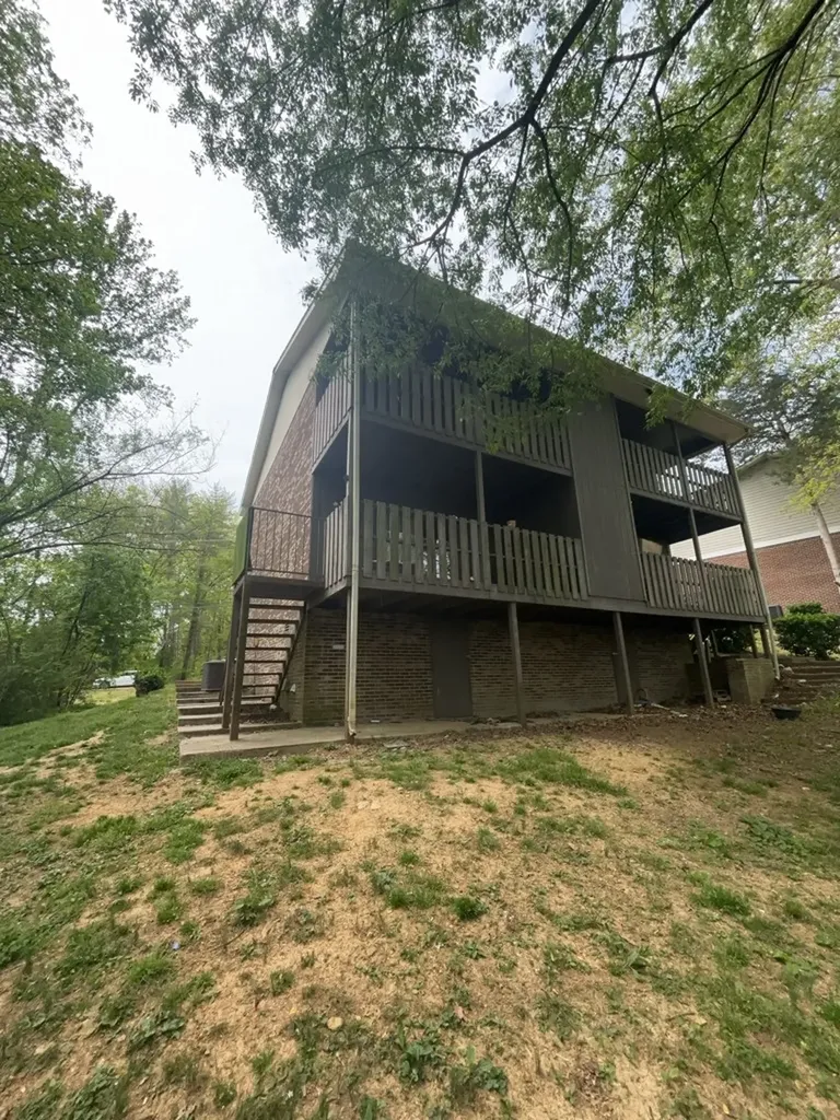 328 Oriole Dr. E1 Mcminnville TN 37110