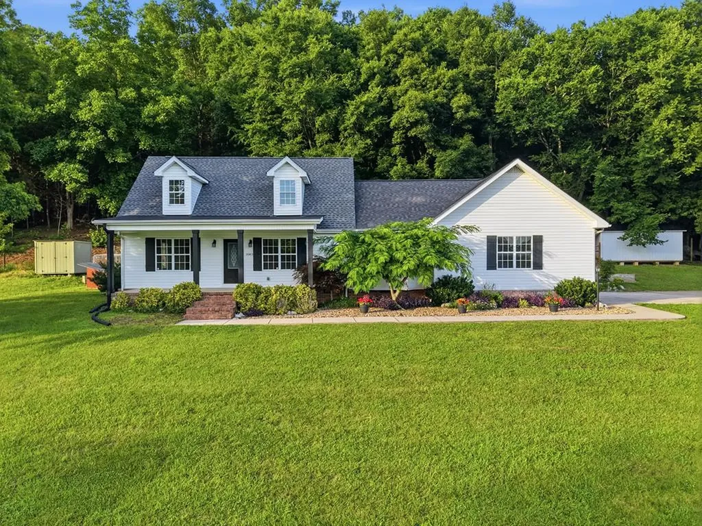 3142 Sparks Drive Cookeville TN 38506