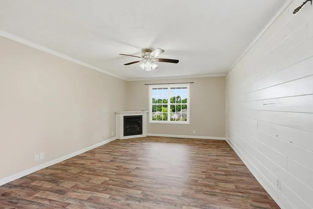 3142 Sparks Drive Cookeville TN 38506