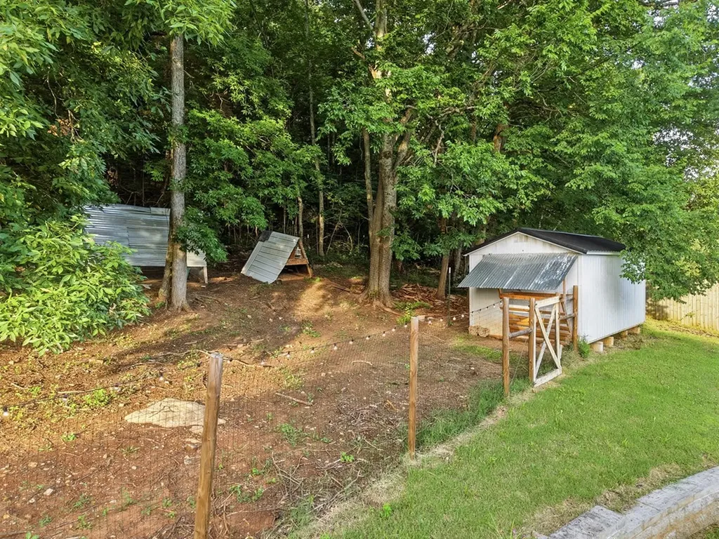 3142 Sparks Drive Cookeville TN 38506