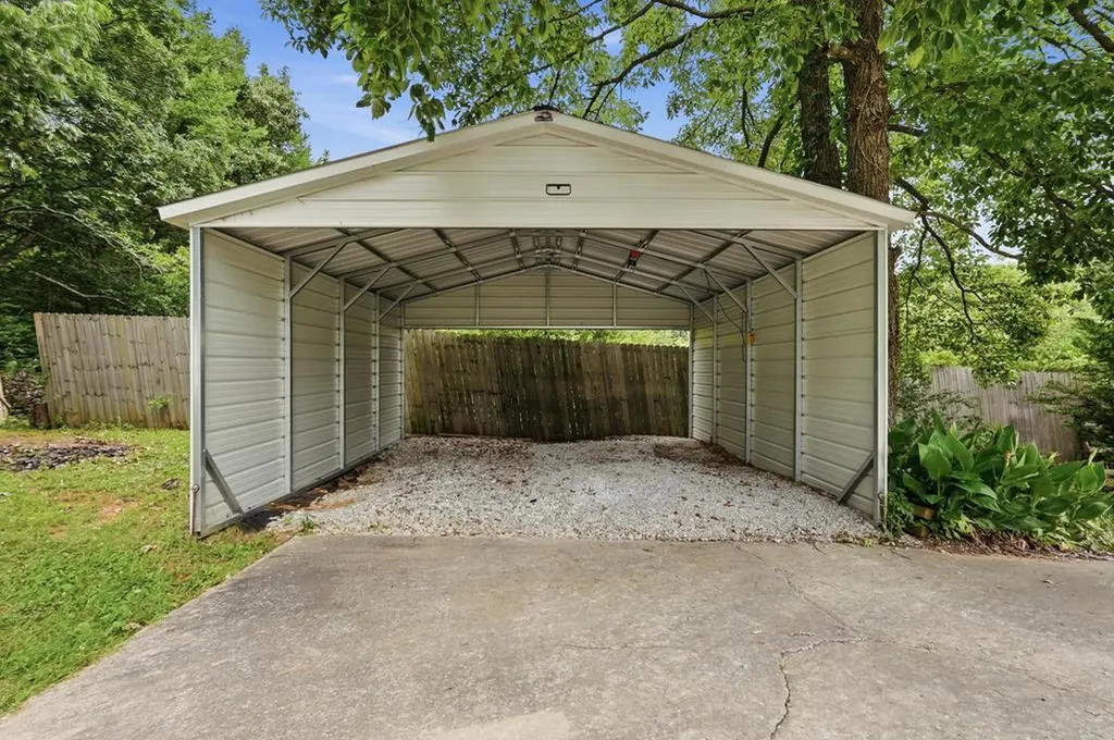 3142 Sparks Drive Cookeville TN 38506