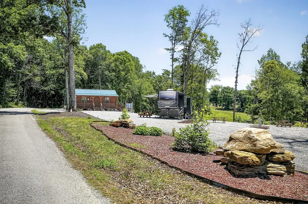 359 Allen Sells Lane Alpine TN 38543