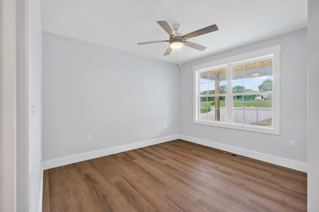 121 Oakley Estates Road Allons TN 38541