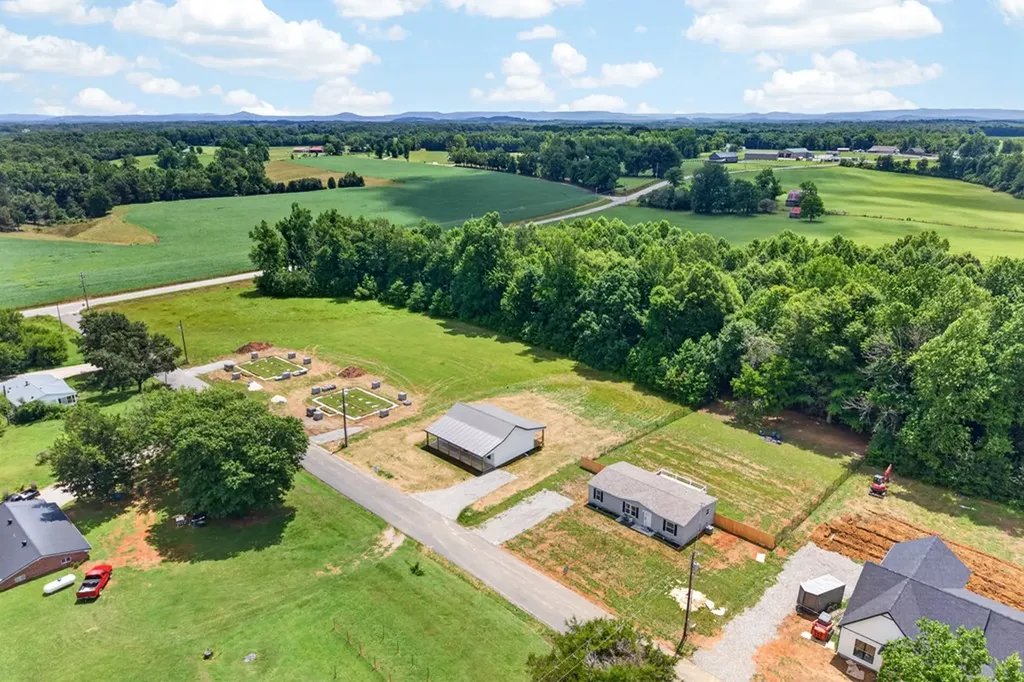 121 Oakley Estates Road Allons TN 38541