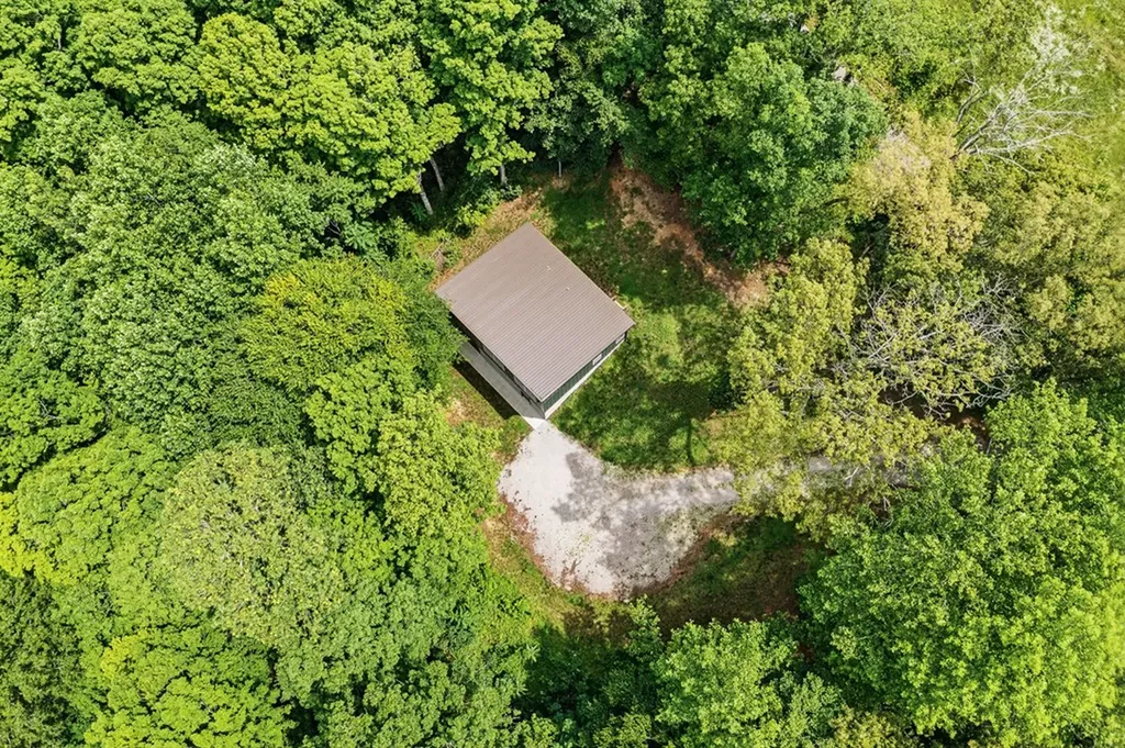 885 Randolph Mill Cookeville TN 38506