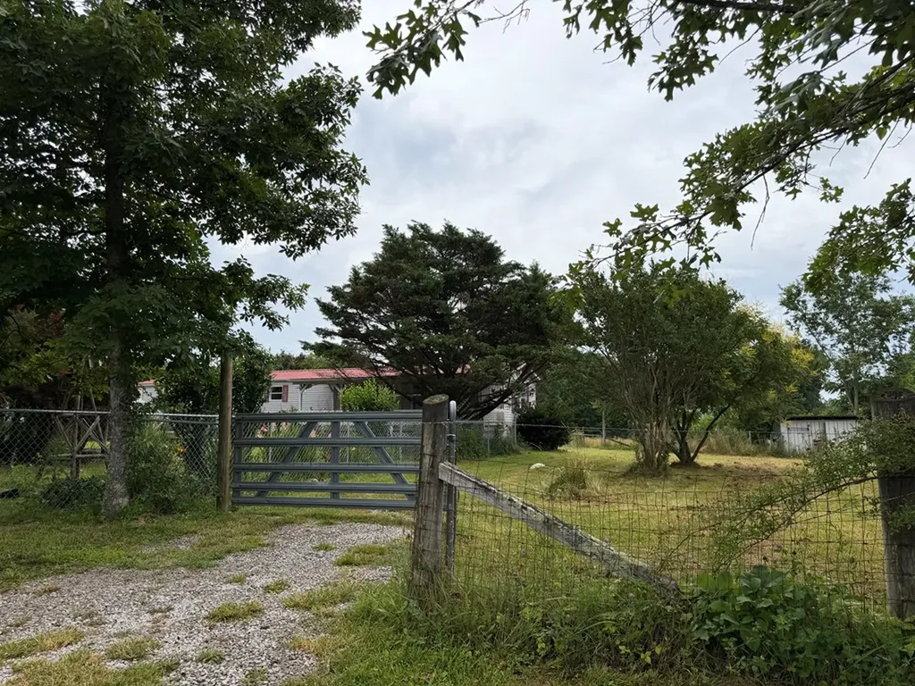 64 Coppett Road Crossville TN 38572