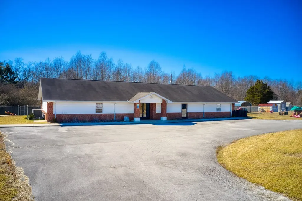 719 Allred Road Clarkrange TN 38553