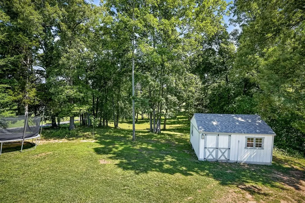 1180 Cobblestone Drive Rickman TN 38580