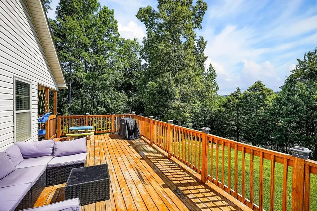 1180 Cobblestone Drive Rickman TN 38580