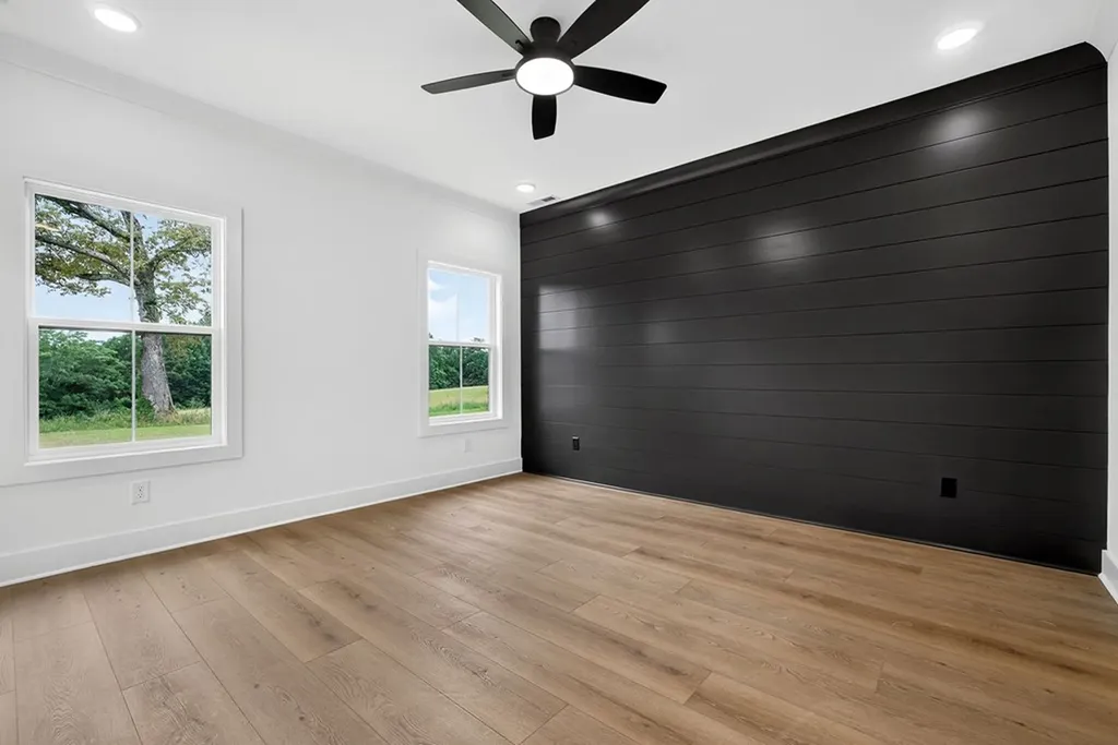 165 Cripps Lane Smithville TN 37166