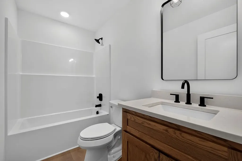 165 Cripps Lane Smithville TN 37166