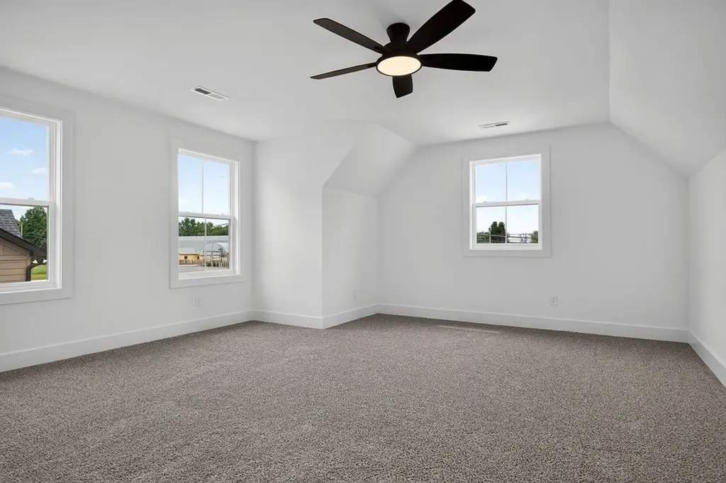 165 Cripps Lane Smithville TN 37166