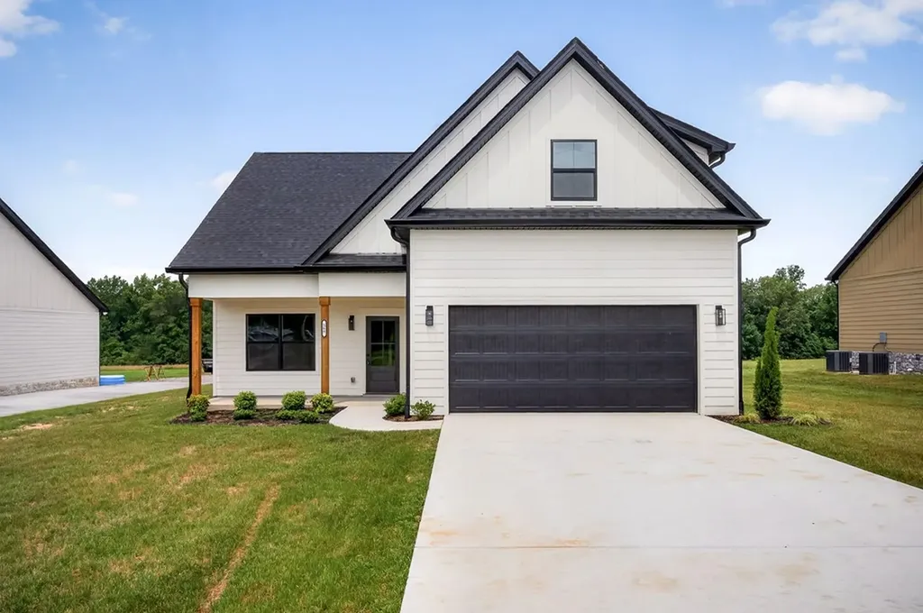 165 Cripps Lane Smithville TN 37166