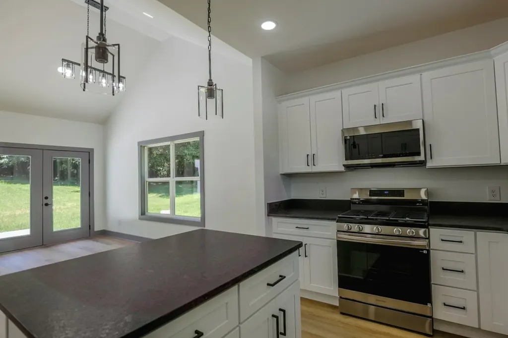 205 W Minnie Avenue Monterey TN 38574