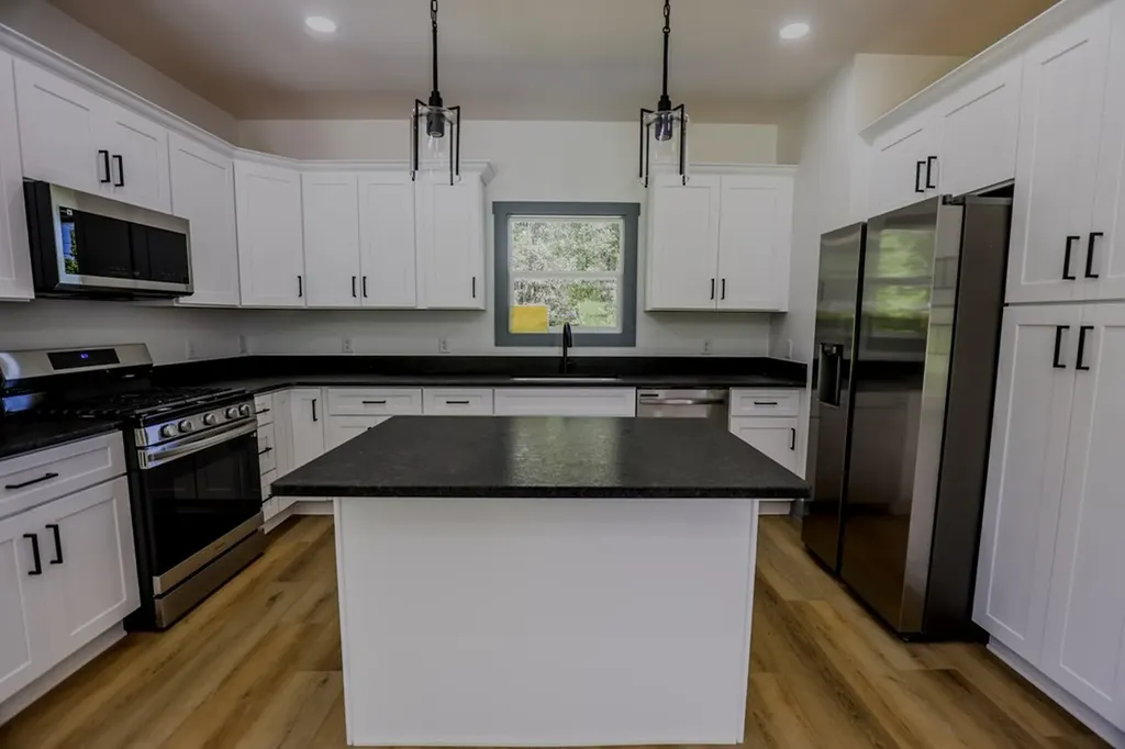 205 W Minnie Avenue Monterey TN 38574