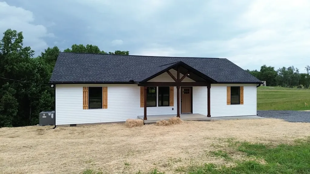 7208 Carthage Road Pleasant Shade TN 37145