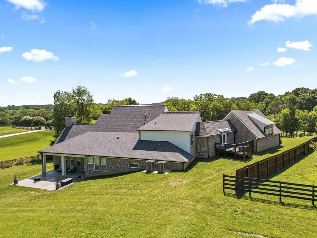 1510 Martha Leeville Road Lebanon TN 37090