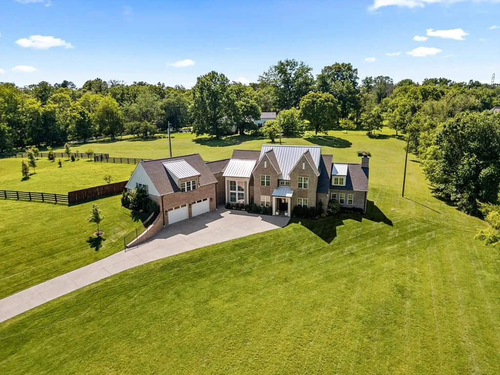 1510 Martha Leeville Road Lebanon TN 37090