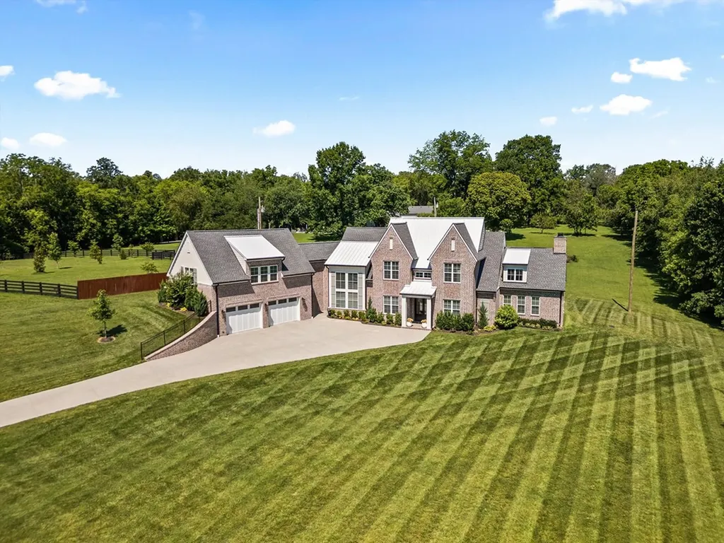 1510 Martha Leeville Road Lebanon TN 37090