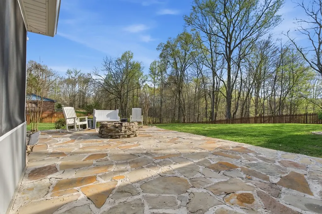 330 Burton Ridge Road Silver Point TN 38582