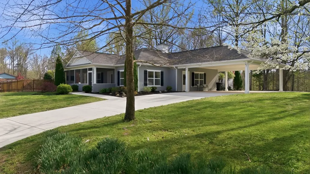 330 Burton Ridge Road Silver Point TN 38582