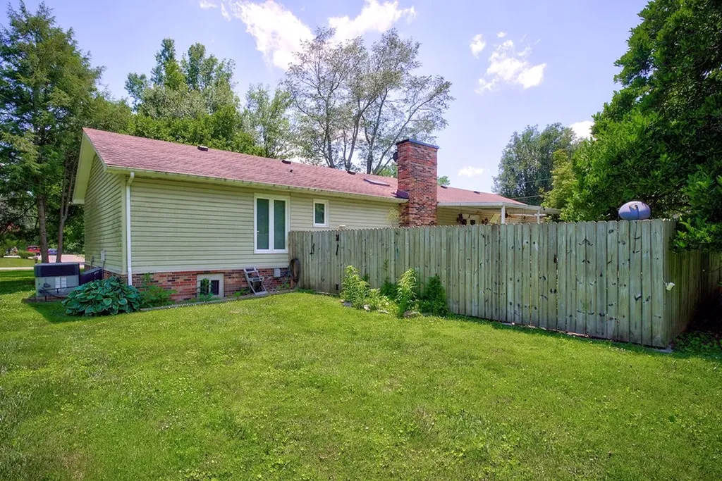 1945 Skymont Drive Cookeville TN 38506
