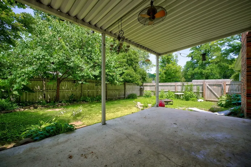 1945 Skymont Drive Cookeville TN 38506