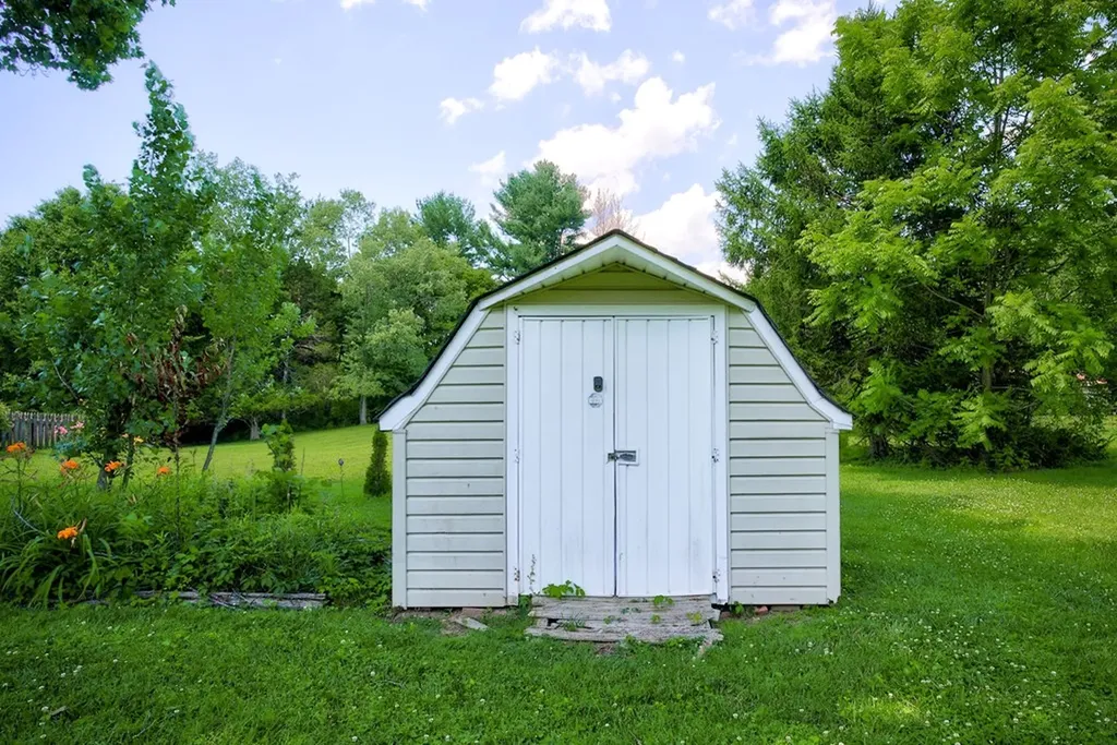 1945 Skymont Drive Cookeville TN 38506