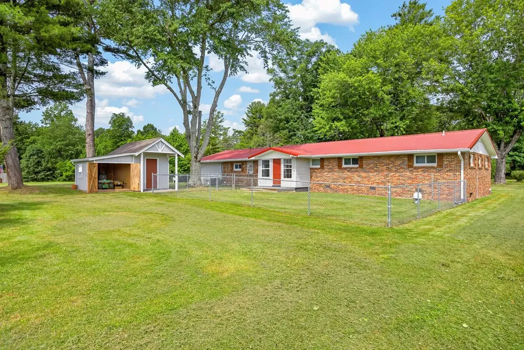 74 Farmer Road Crossville TN 38571