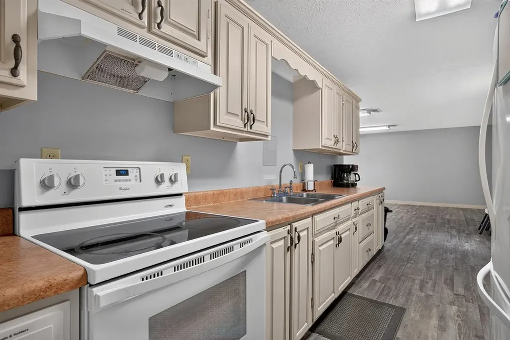 614 Murphy Street Smithville TN 37166